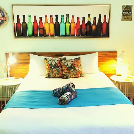 Acacia Motel Чинчилла Экстерьер фото