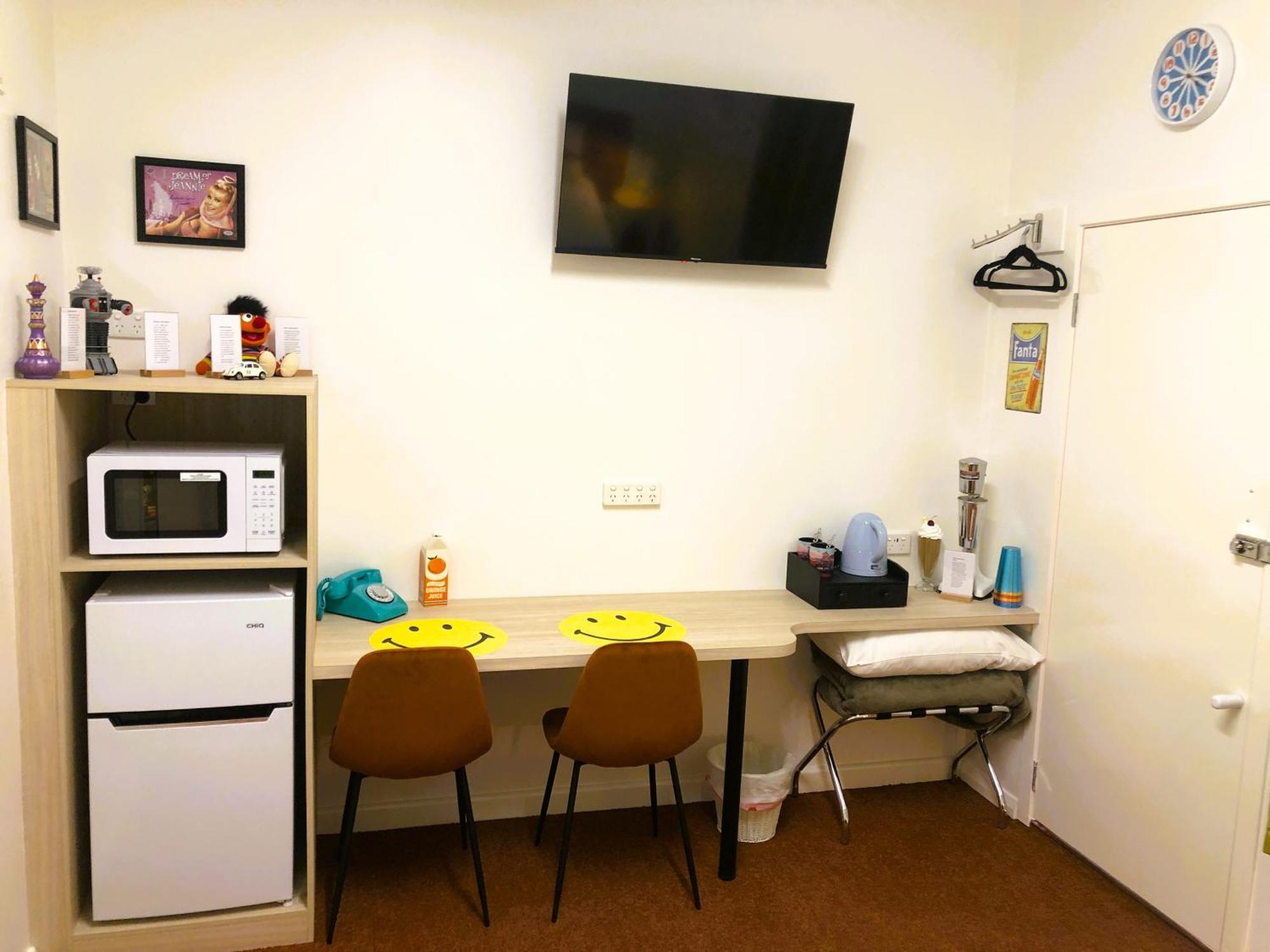 Acacia Motel Чинчилла Экстерьер фото