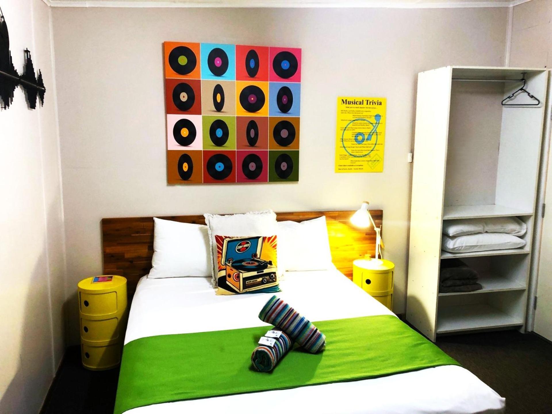 Acacia Motel Чинчилла Экстерьер фото