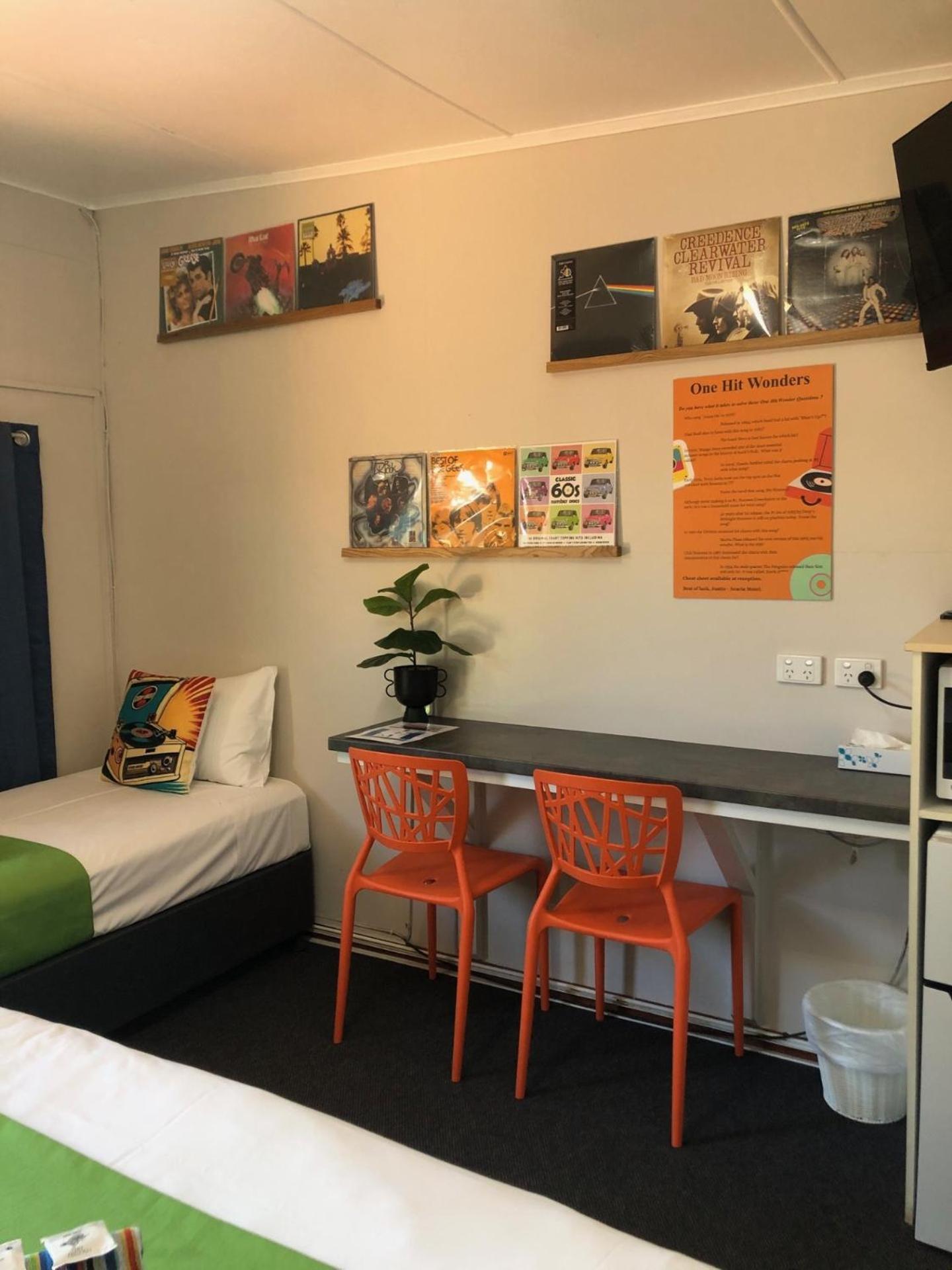 Acacia Motel Чинчилла Экстерьер фото
